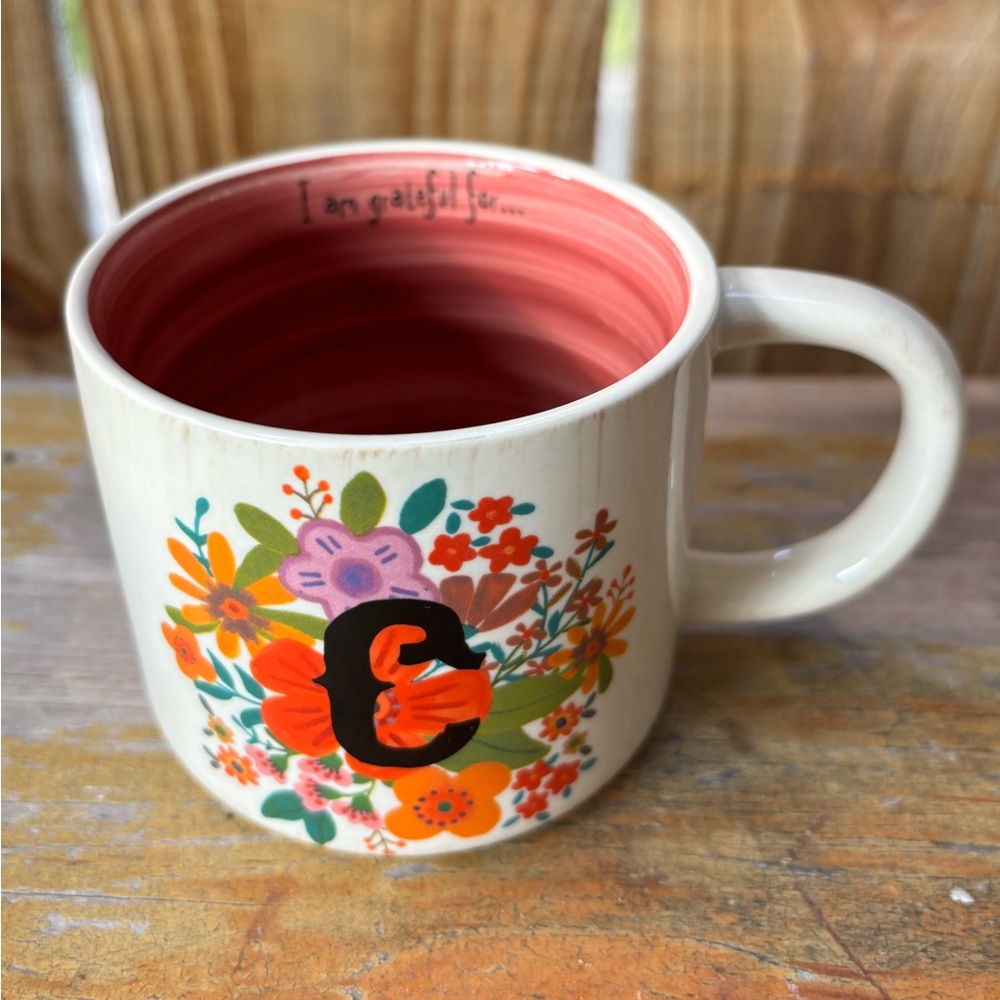 Natural Life Initial Letter C “I Am Grateful For” Floral Art Hand Sculpted Mug